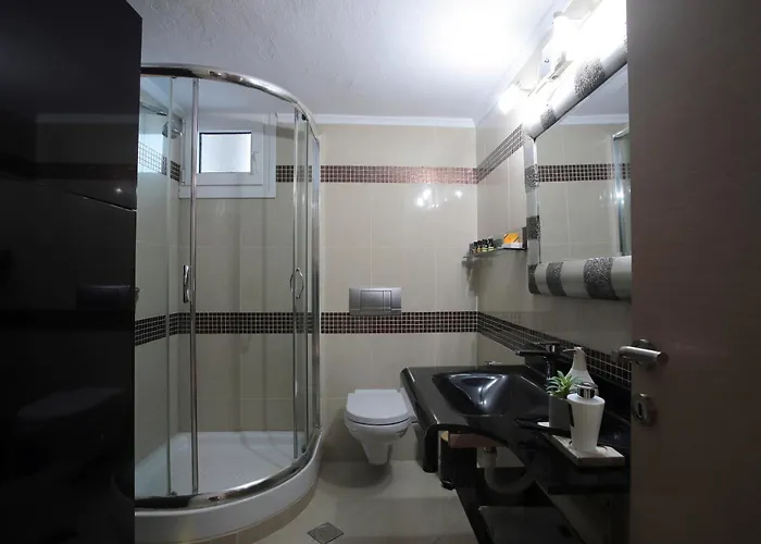 Estia Luxury House